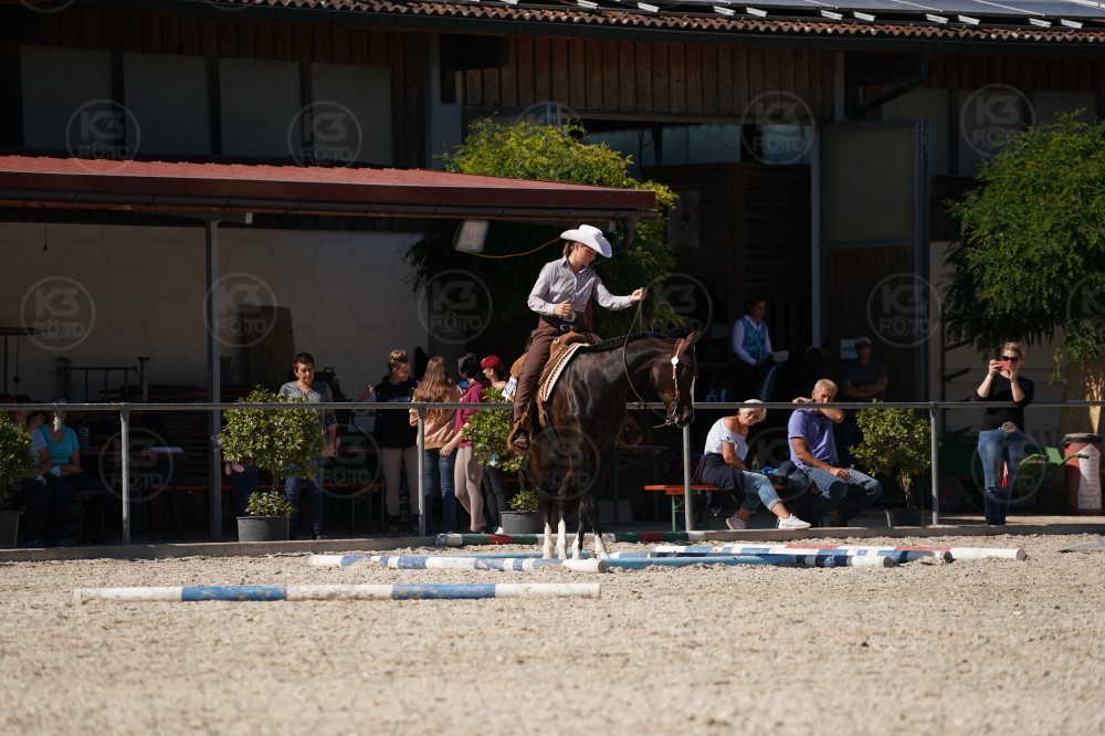 s_A_907923.JPG